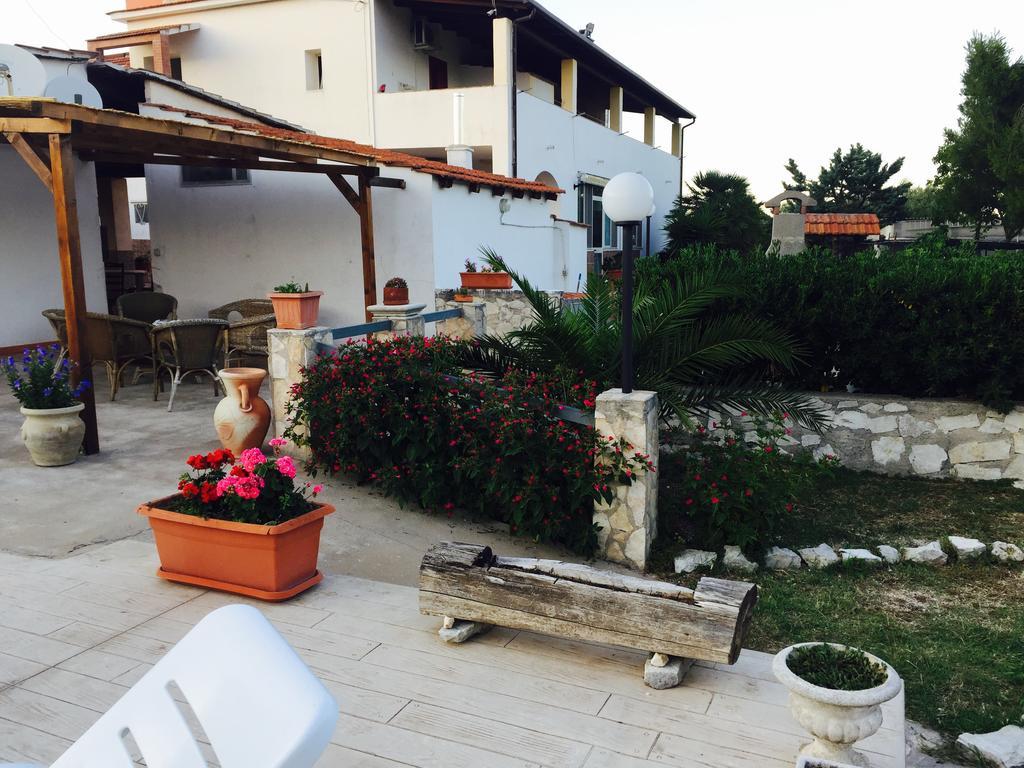 Agriturismo Azzarone Vieste Zewnętrze zdjęcie